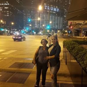 Meet your Posher, Dalia